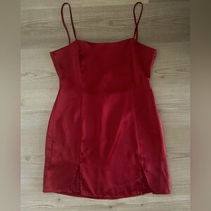 Mini silky red dress​